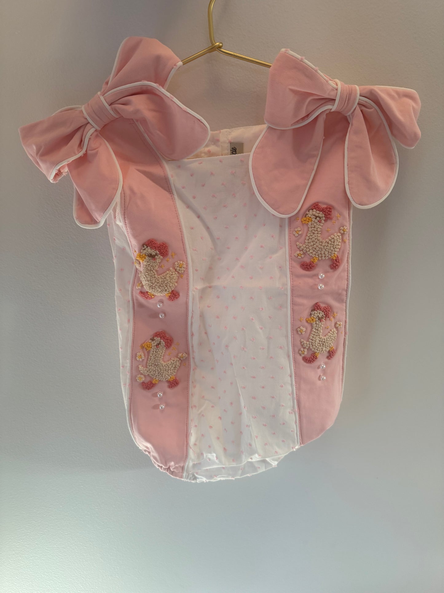 French Knot Goose Bubble