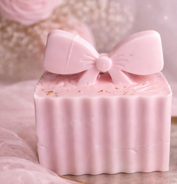 Blush Bow Bar